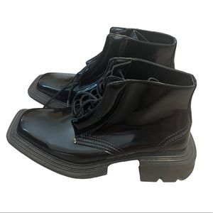 Untitlab Black Shoes Size 40